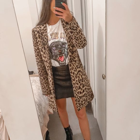 Meet your Posher, Alexandra - Picture 1 of 1